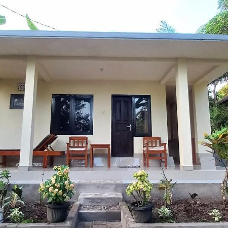 Surya Homestay Selemadeg  Buitenkant foto